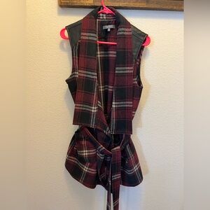 Lisa Rinna Collection Black and Red Garment